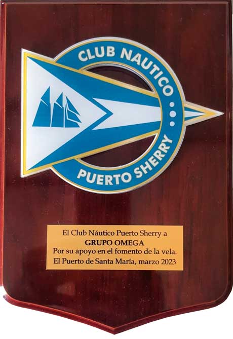 Distinción del Club Náutico Puerto Sherry al Grupo Omega Seguridad